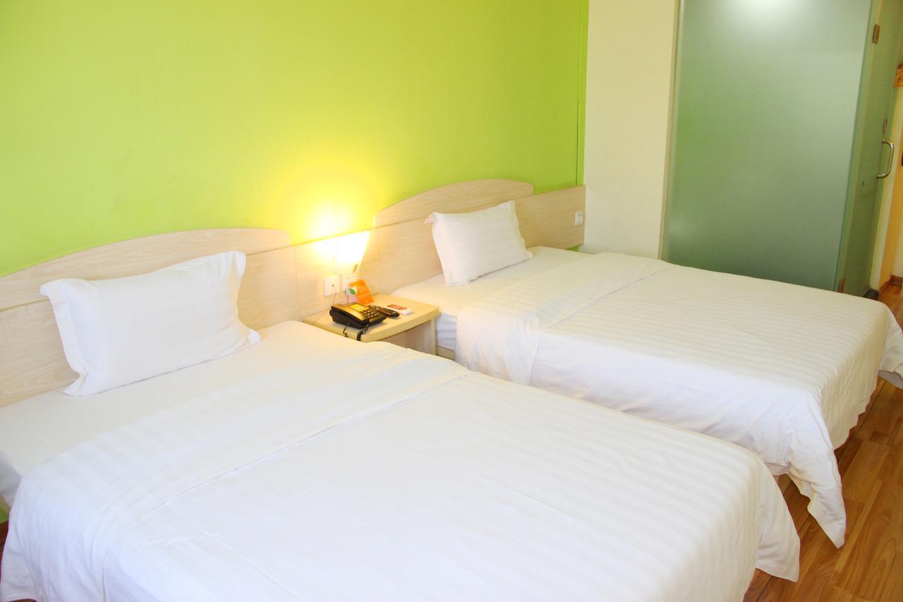 7Days Inn Beijing Yanqing Walmart Dış mekan fotoğraf